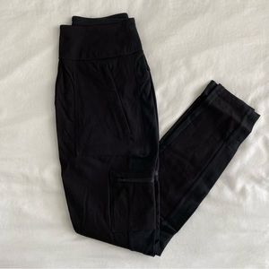 Women’s Athleta Headlands Hybrid Cargo Tight